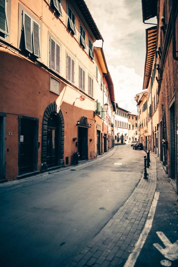 Celeste Simple Apartment San Miniato Luaran gambar