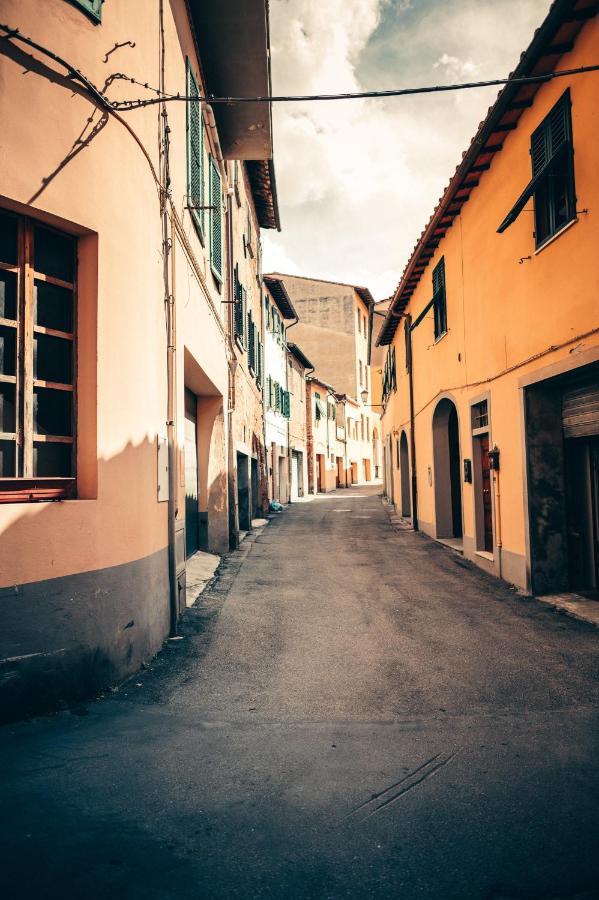 Celeste Simple Apartment San Miniato Luaran gambar